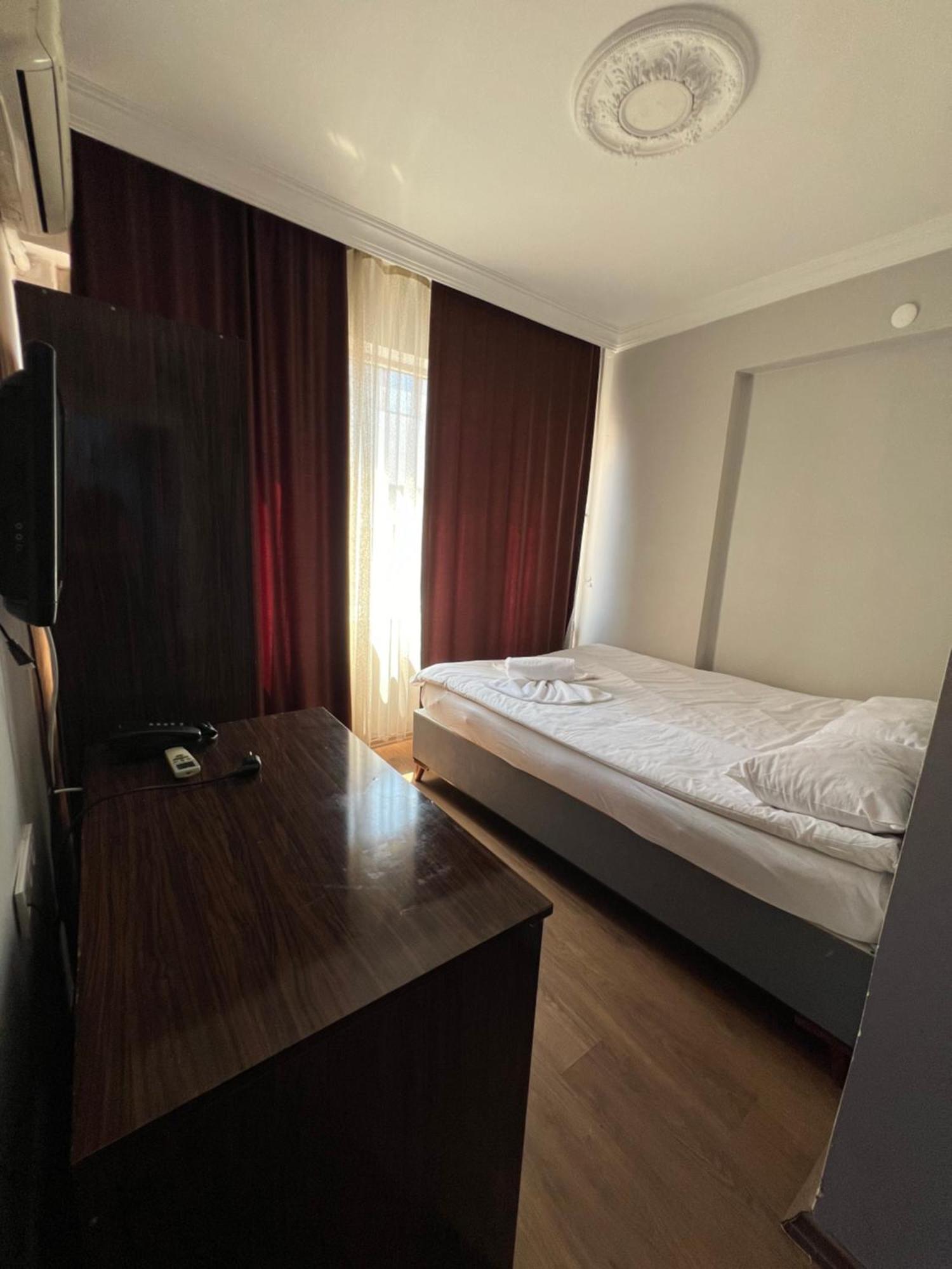 Falay Hotel Yavuz Istanbul Exterior photo